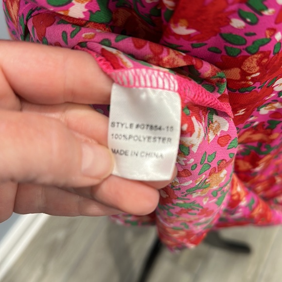 NWT Jodifil blouse Medium - Picture 5 of 7